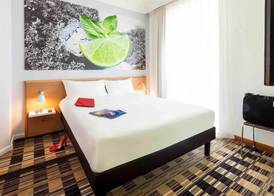 Ibis Styles Napoli Garibaldi 5