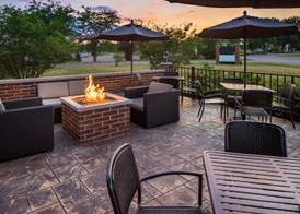 DoubleTree by Hilton Ann Arbor North 3