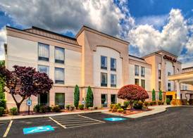 Hampton Inn Greensburg 2