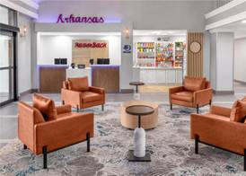 DoubleTree by Hilton Springdale 4