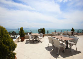 Aren Suites 2