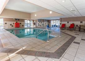 Hampton Inn Madison East Towne Mall Area 5