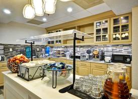 Homewood Suites by Hilton Phoenix-Biltmore 3