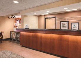 Hampton Inn Des Moines-Airport 4