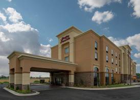 Hampton Inn & Suites Clarksville 3