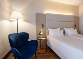 NH Geneva Airport Hotel 3