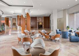 Hilton Alexandria Green Plaza 2