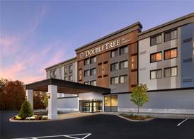 DoubleTree by Hilton Concord Downtown 3