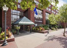 The Saratoga Hilton 4