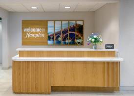 Hampton Inn & Suites-Austin Airport 3