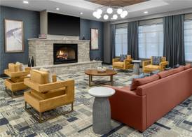 DoubleTree by Hilton Owatonna 3