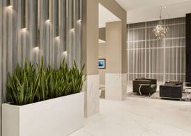 Embassy Suites by Hilton Toronto Airport 5
