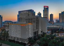 Hampton Inn Charlotte-Uptown 2