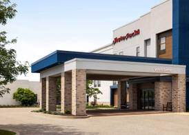 Hampton Inn & Suites Valparaiso 4