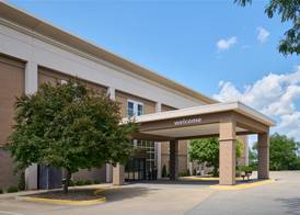 Hampton Inn Lawrence 2
