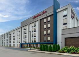 Hampton Inn Woodbridge 3