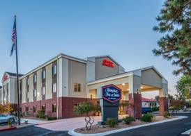 Hampton Inn & Suites Los Alamos White Rock 2
