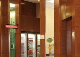 Hilton Garden Inn New Delhi/Saket 2