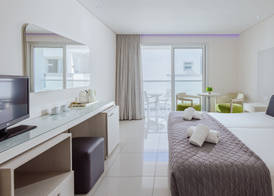 Tasia Maris Oasis 5