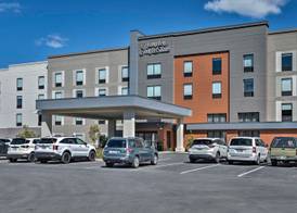 Hampton Inn & Suites Keene 4