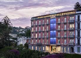 De Bonart Naples, Curio Collection By Hilton 3