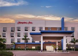 Hampton Inn Fort Myers Downtown 2