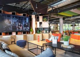 Novotel Annecy Centre 3