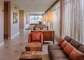 HILTON GARDEN INN ST. LOUIS AIRPORT 2