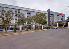 Hampton Inn Birmingham-Colonnade 280 3