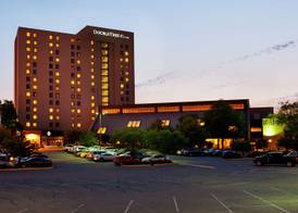 DoubleTree by Hilton Minneapolis-Park Place 2