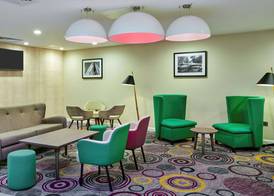Hampton by Hilton Bristol City Center 2