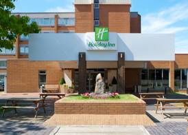 Holiday Inn LONDON - GATWICK AIRPORT by IHG 2