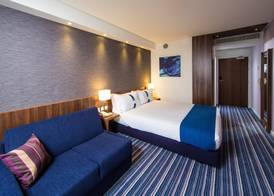 Holiday Inn Express LISBON - ALFRAGIDE by IHG 3