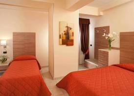 Hotel Domidea 4