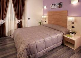 Hotel Domidea 5