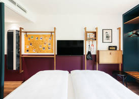 Hotel Schani UNO City 3