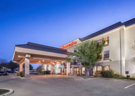 Hampton Inn Wichita-East 3