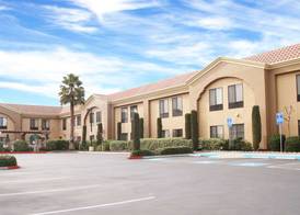 Hampton Inn Livermore 5