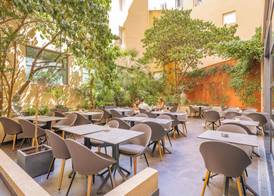 Novotel Suites Cannes Centre 3