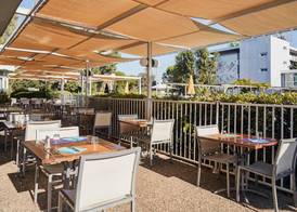 ibis Styles Marseille Aéroport 2