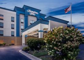 Hampton Inn Huntington University Area 2