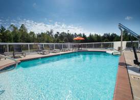 Hampton Inn Cornelia 4