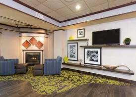 Hampton Inn Mt. Pleasant 3