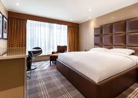 Radisson Blu Hotel, London Heathrow 4