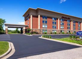 Hampton Inn Minneapolis NW Maple Grove 4