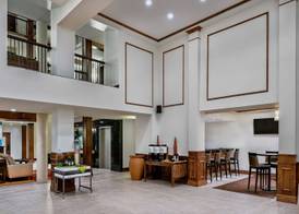 Hilton Garden Inn San Antonio Airport 5