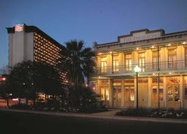 Hilton Palacio del Rio 5