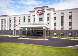Hampton Inn and Suites at Wisconsin Dells Lake Delton 3