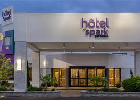 Spark by Hilton Montreal Brossard 2