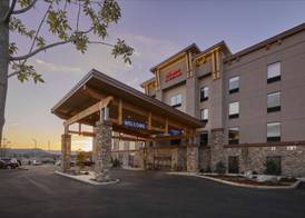 Hampton Inn & Suites Roseburg 3